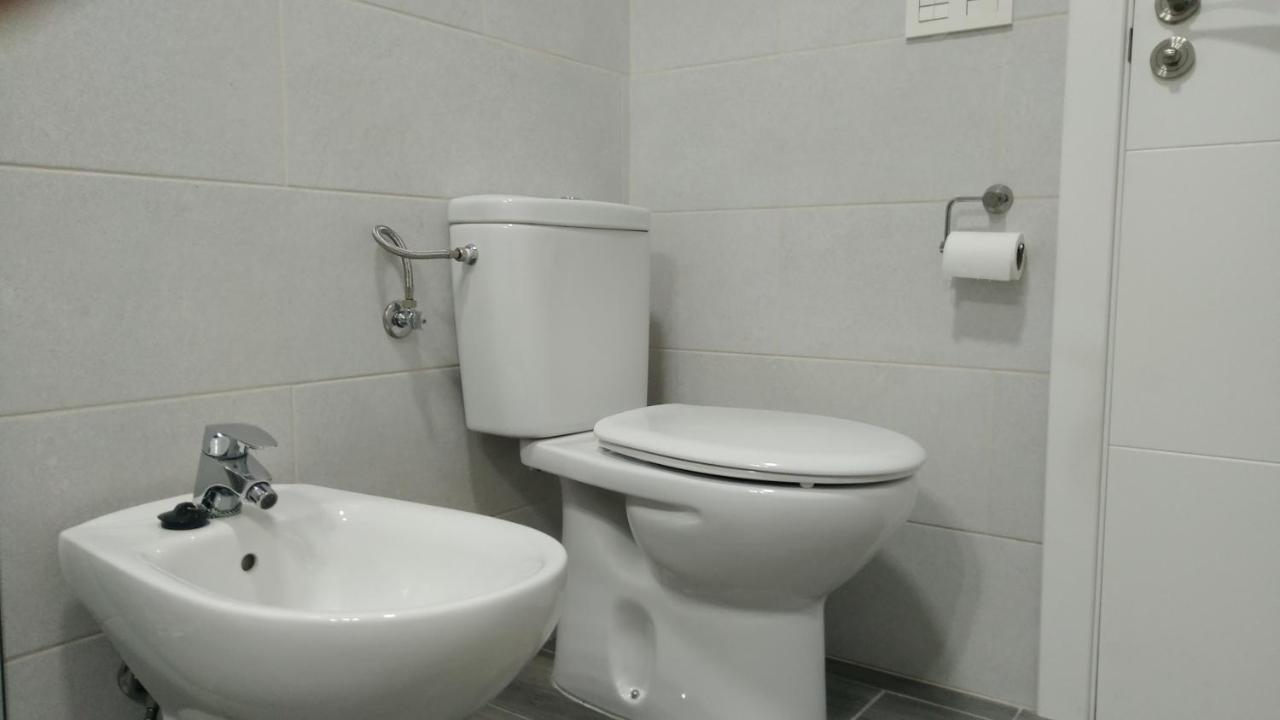 Room With Private Bathroom And Sea View, 50 M Del Mar Radazul Eksteriør billede